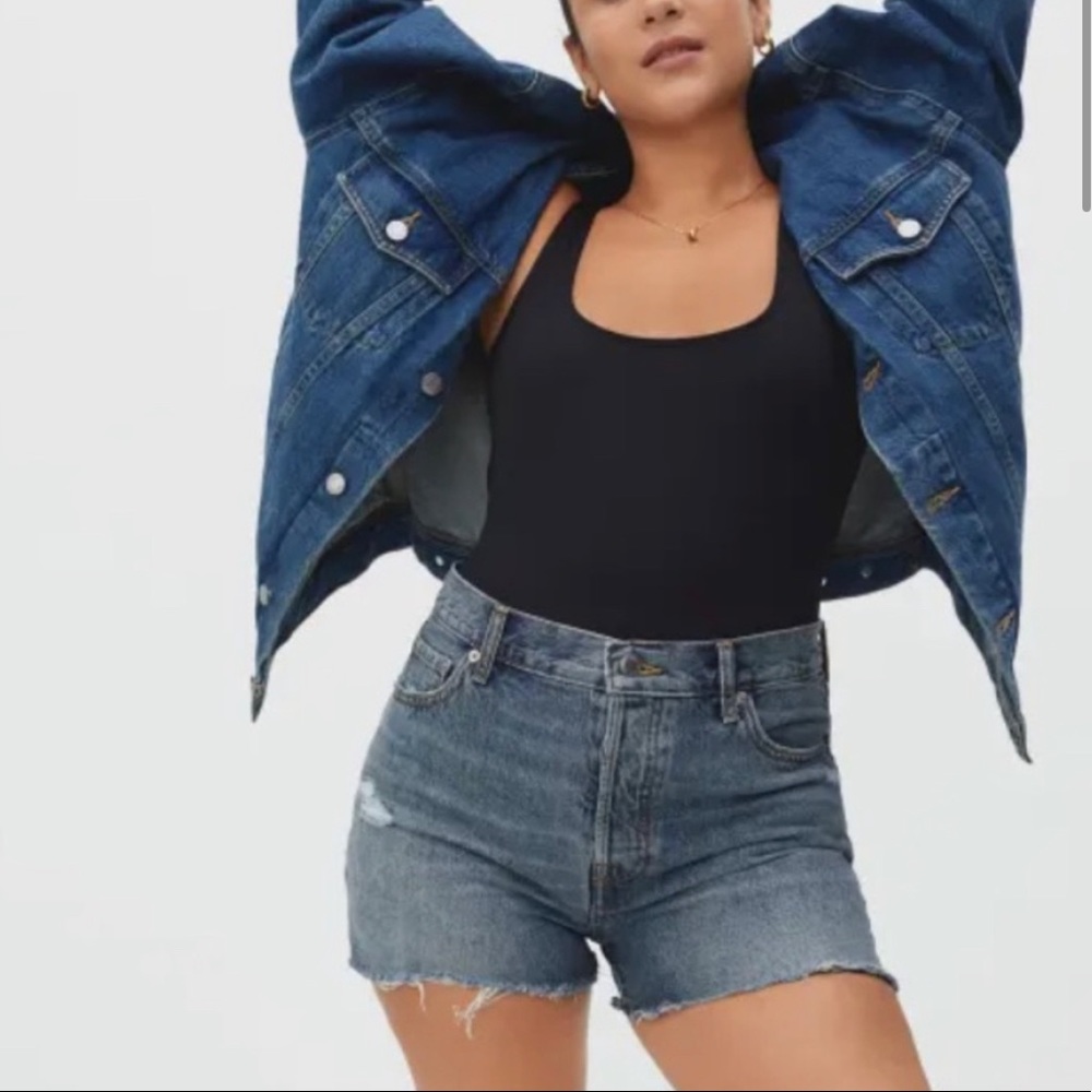 Everlane relaxed 90s denims short